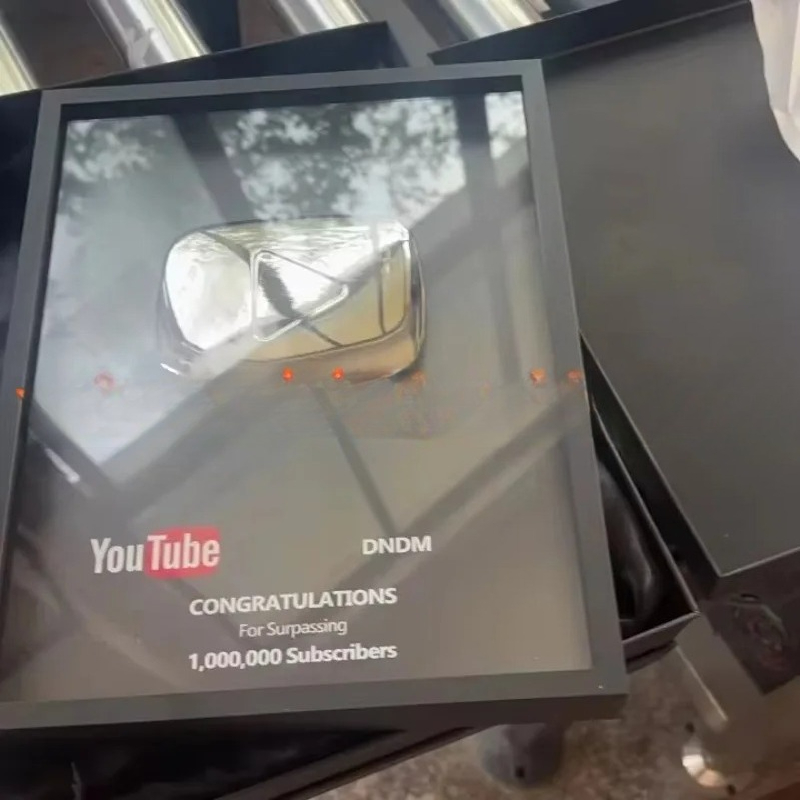 Logo Tombol Game YouTube dan B - Board Game Youtube ulasan dan harga