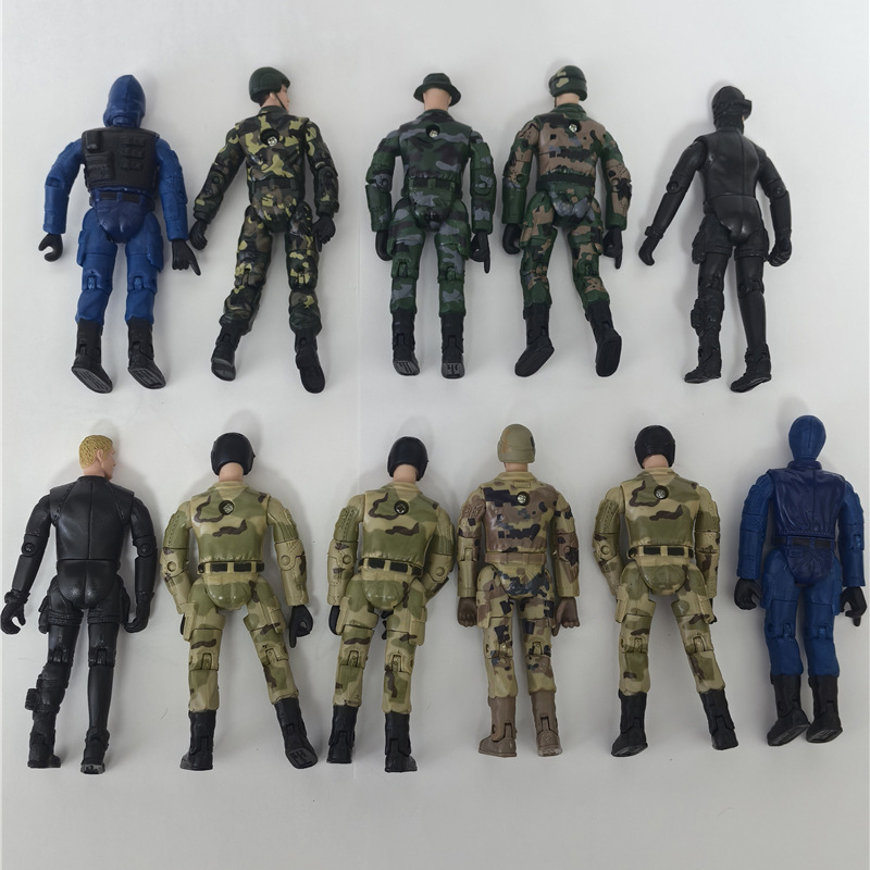 2-10 Buah Figur Aksi Polisi Mi - Board Game Risk ulasan dan harga