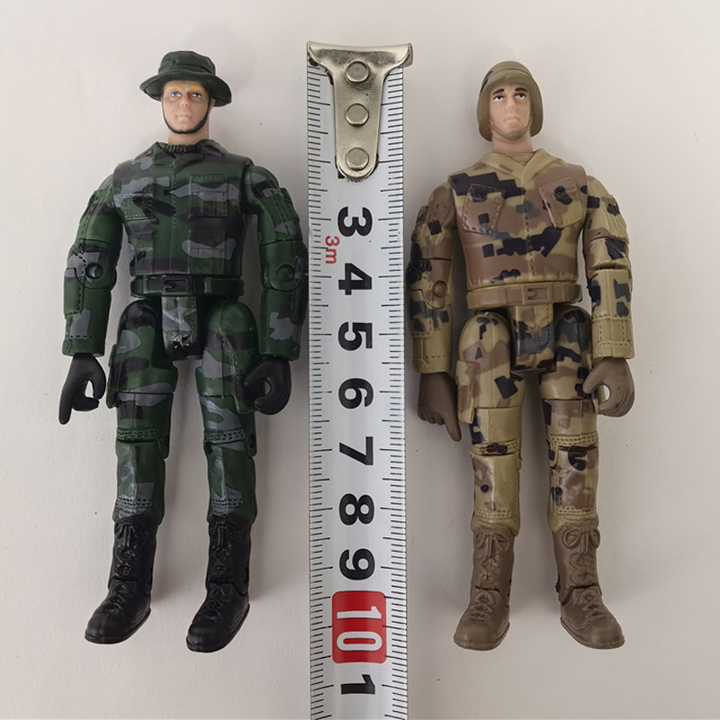 2-10 Buah Figur Aksi Polisi Mi - Board Game Risk ulasan dan harga